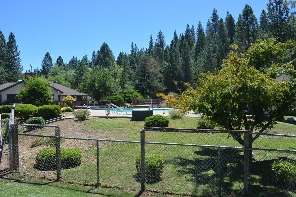 Pioneer Inn & Suites Volcano 외부 사진