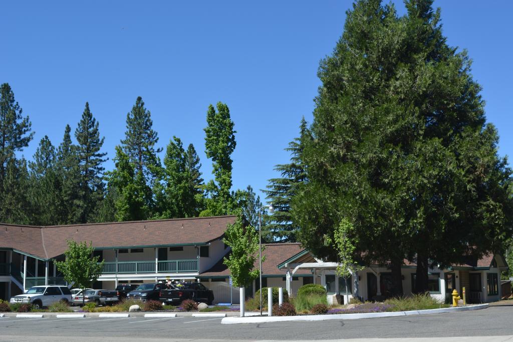 Pioneer Inn & Suites Volcano 외부 사진