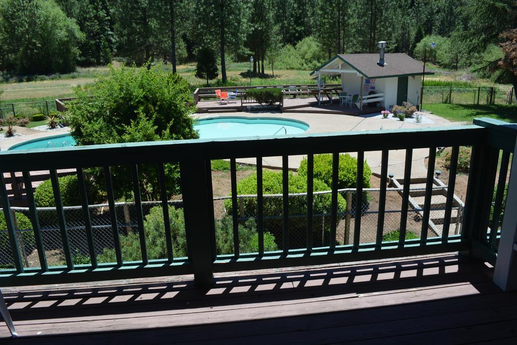 Pioneer Inn & Suites Volcano 외부 사진