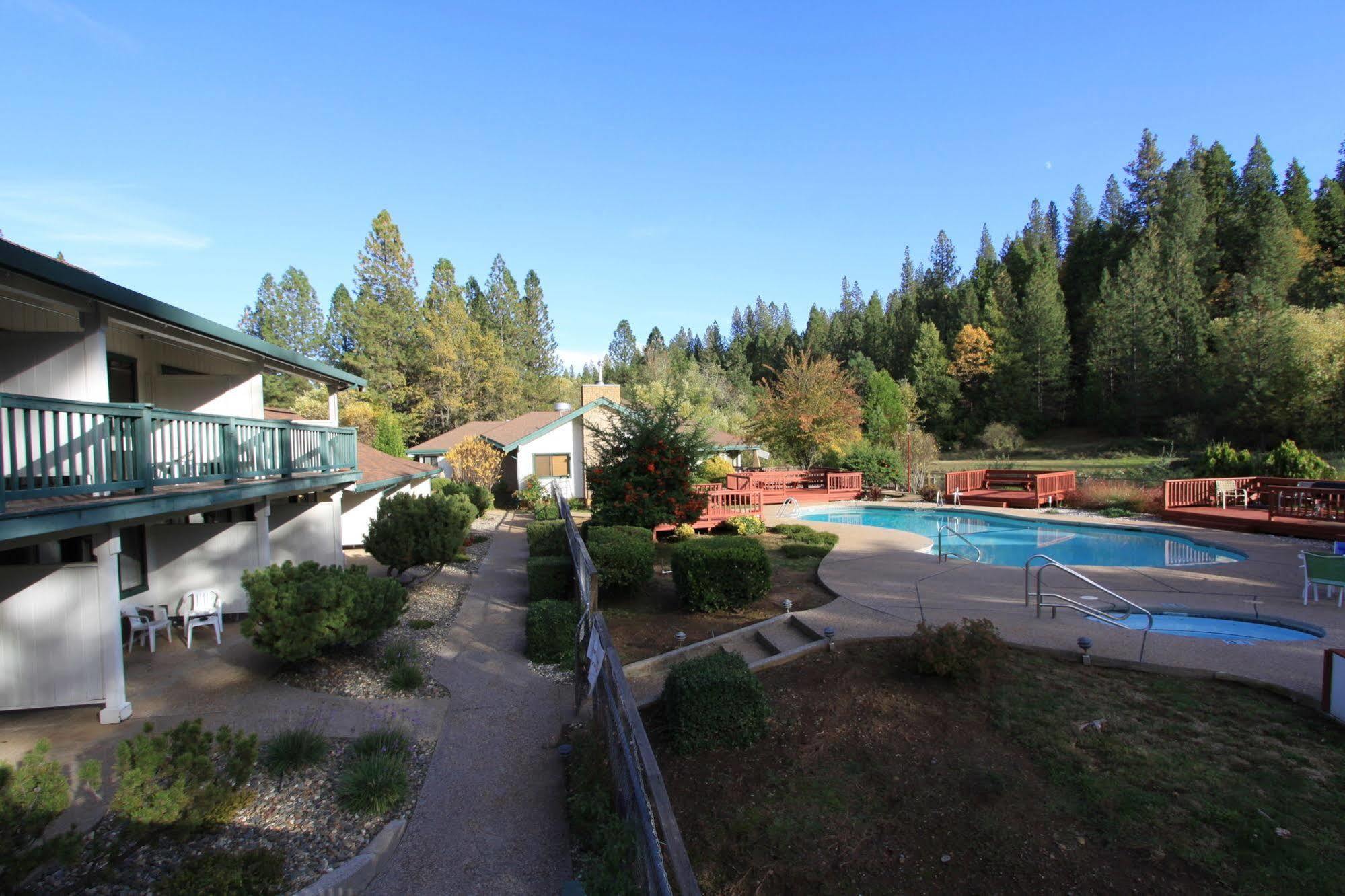 Pioneer Inn & Suites Volcano 외부 사진
