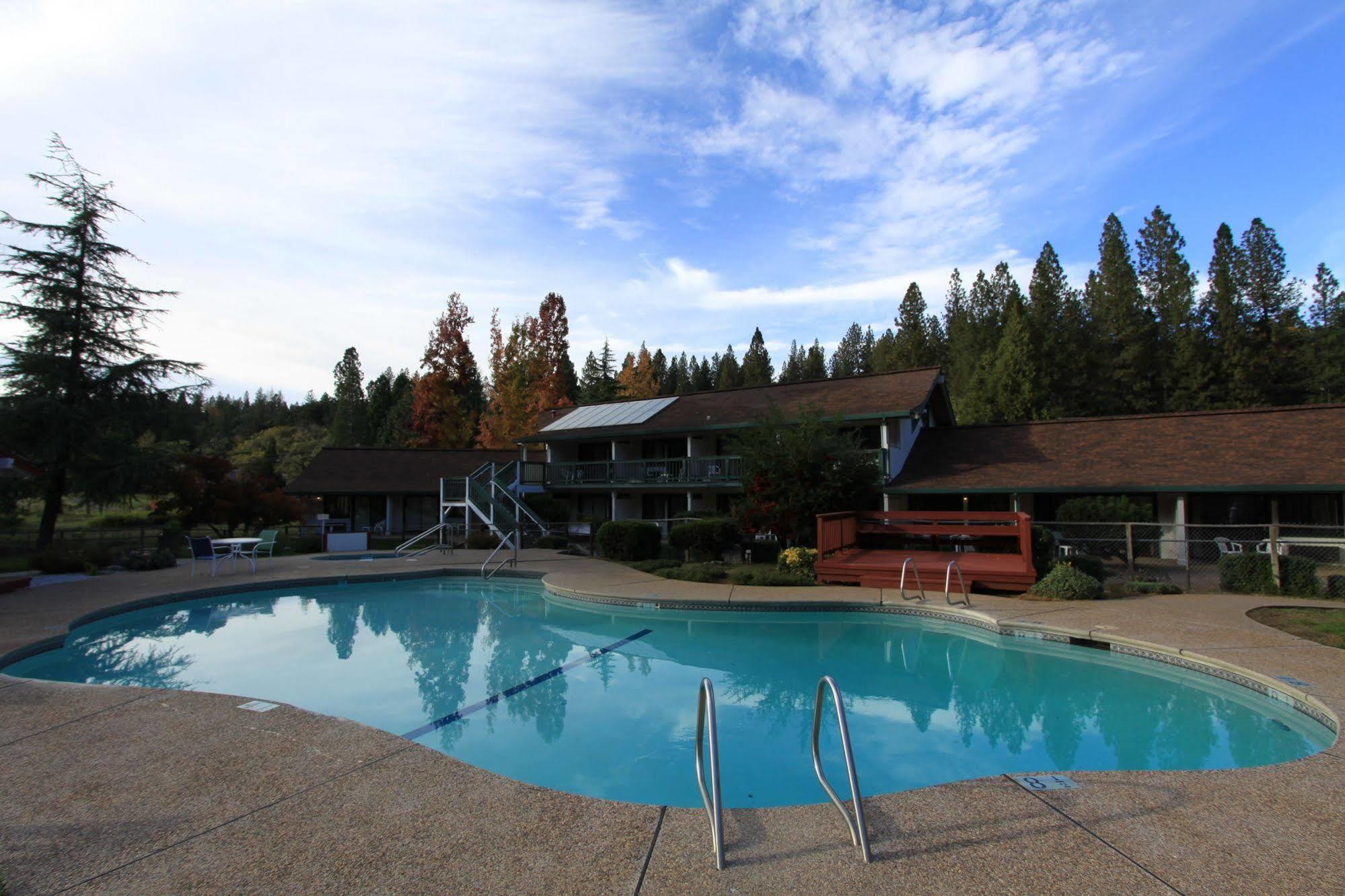 Pioneer Inn & Suites Volcano 외부 사진