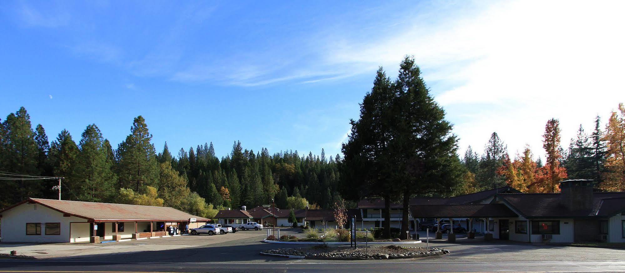Pioneer Inn & Suites Volcano 외부 사진