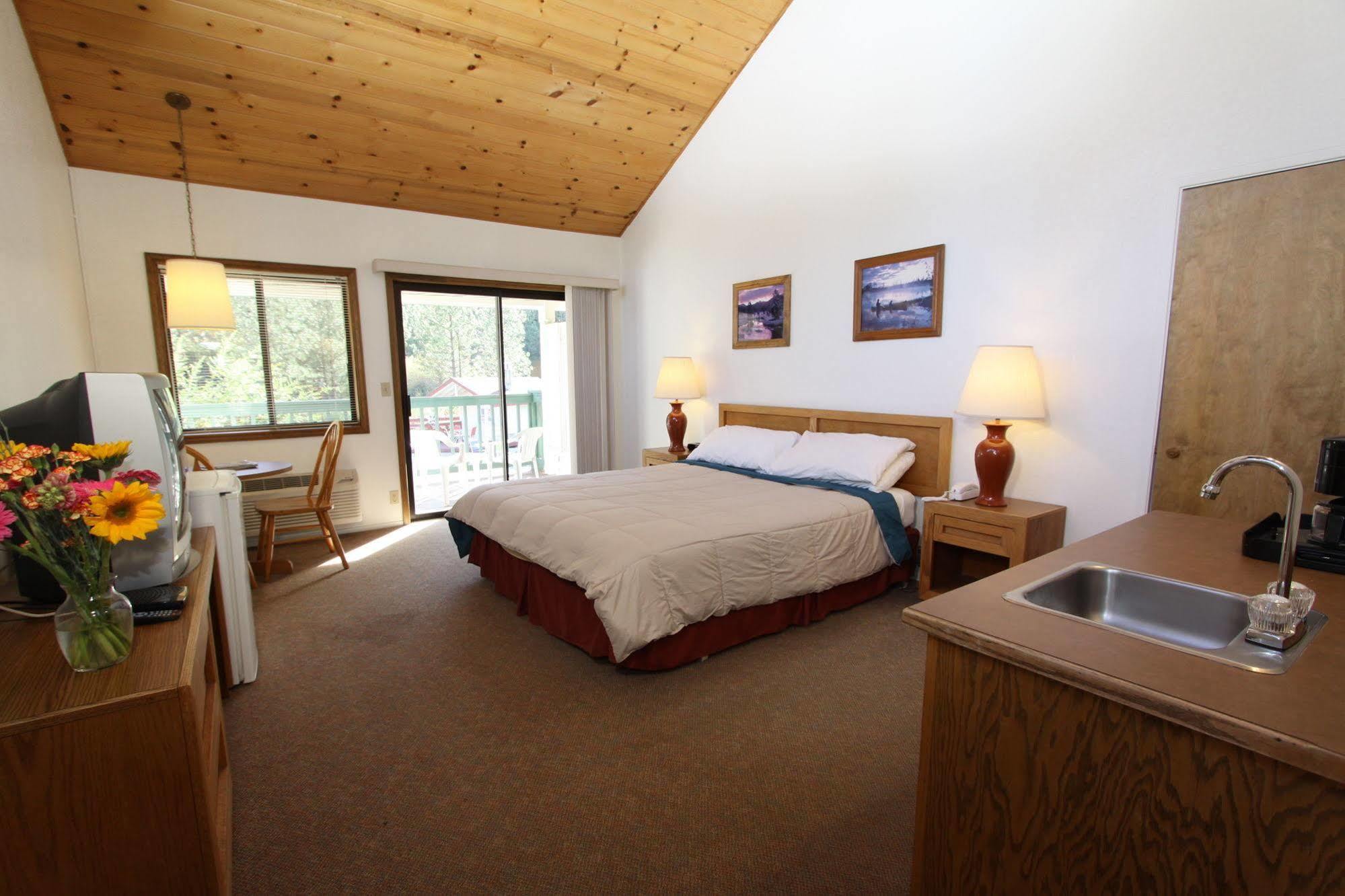 Pioneer Inn & Suites Volcano 외부 사진