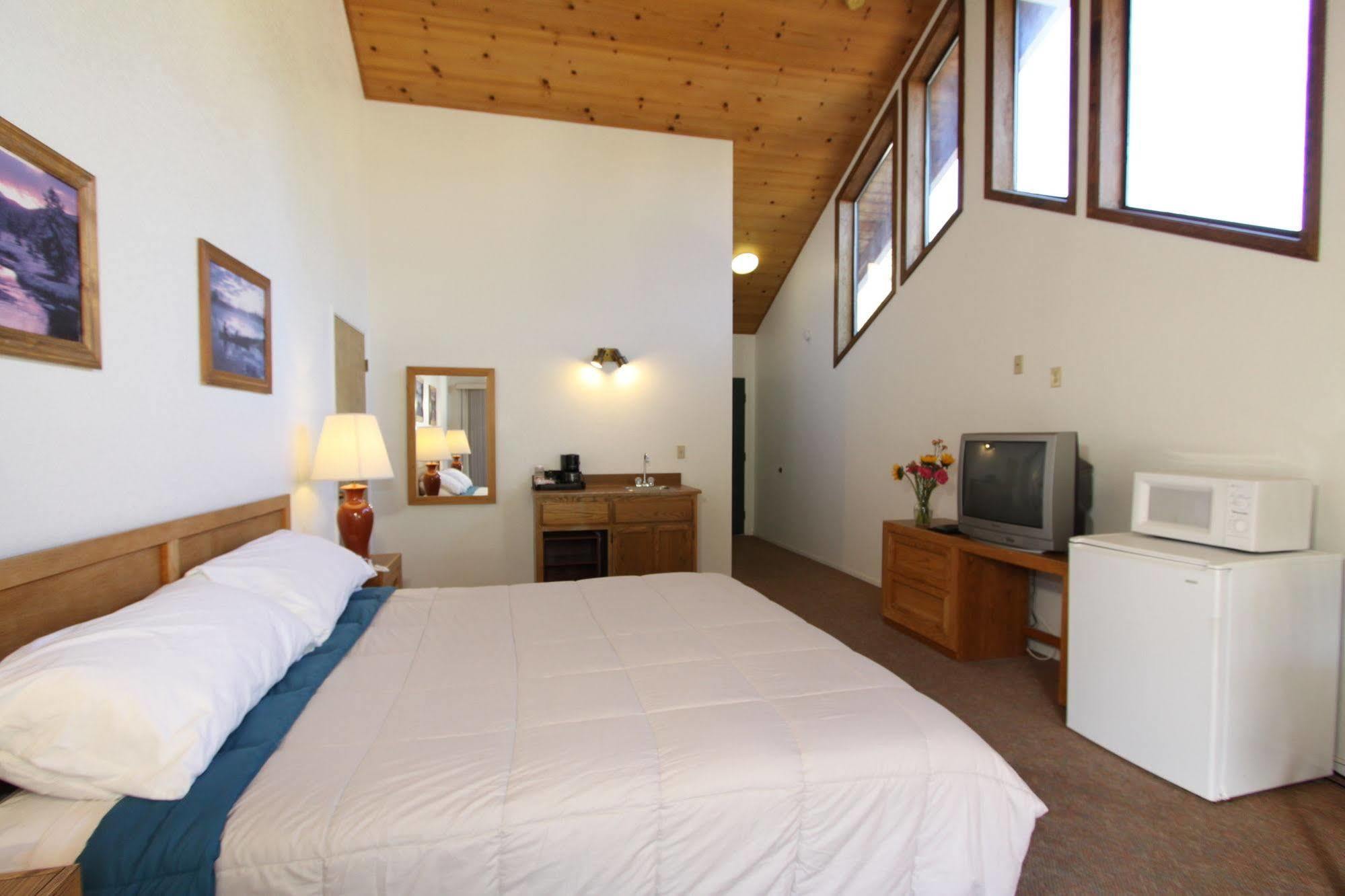 Pioneer Inn & Suites Volcano 외부 사진